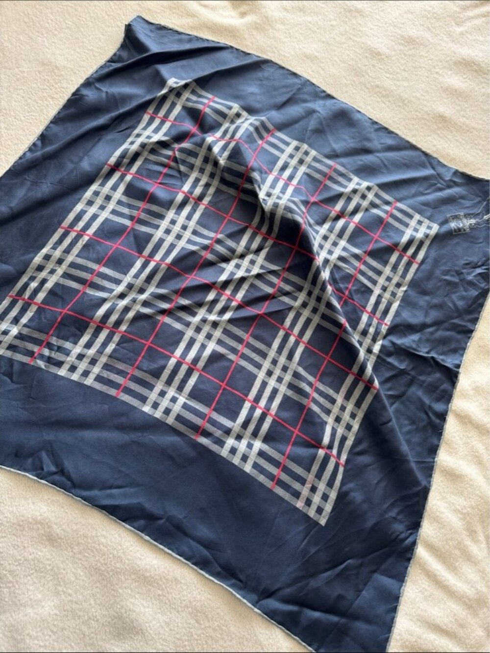 Vintage Burberry Silk Scarf Navy Plaid Nova Check Square Classic Luxury - Picture 12 of 16